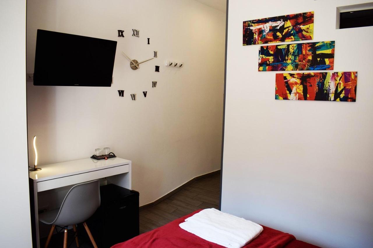 Neapolis Pie Apartment Exterior photo